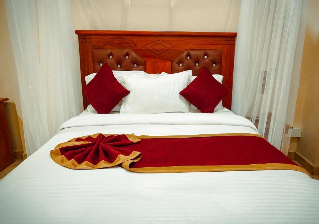 Senator Hotel อารูชา ภายนอก รูปภาพ