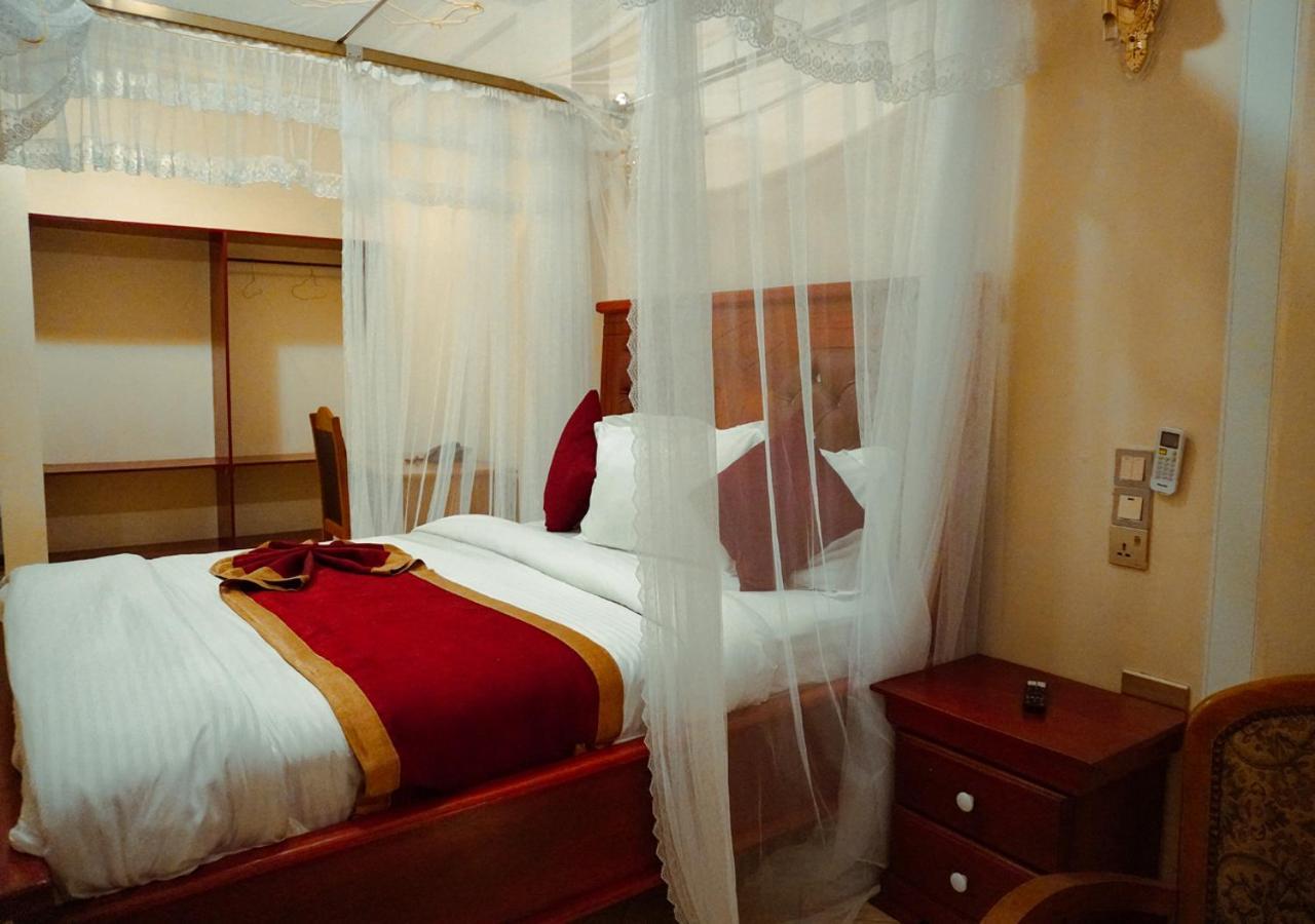 Senator Hotel อารูชา ภายนอก รูปภาพ